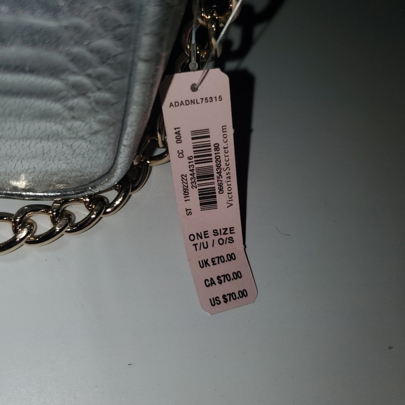 Victoria Secret Crossbody bag - Picture 4 of 8